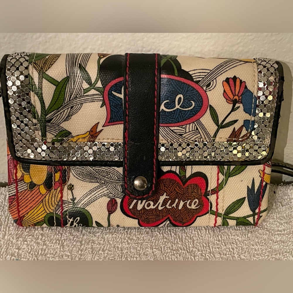 Sakroots Slim Clutch Bag (8.5 x 6) Floral Scene Ivory/Blk trim Sequins Vintage